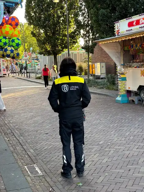 Loyaal Service ondersteunt bij toezicht tijdens diverse kermissen Loyaal Service Waddinxveen
